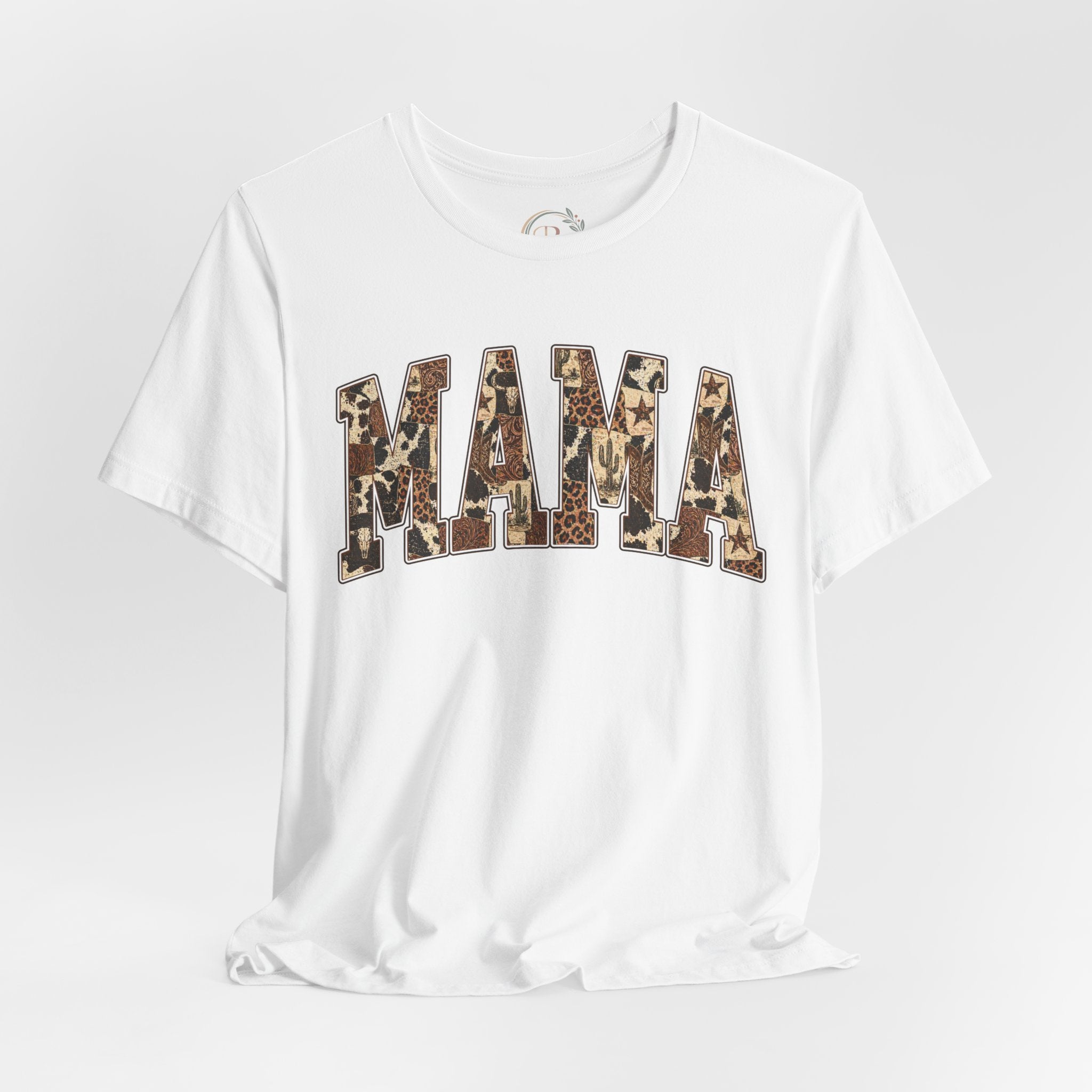 Mama T-Shirt mit Leo-Look und Sternen | Statement Shirt für Mütter