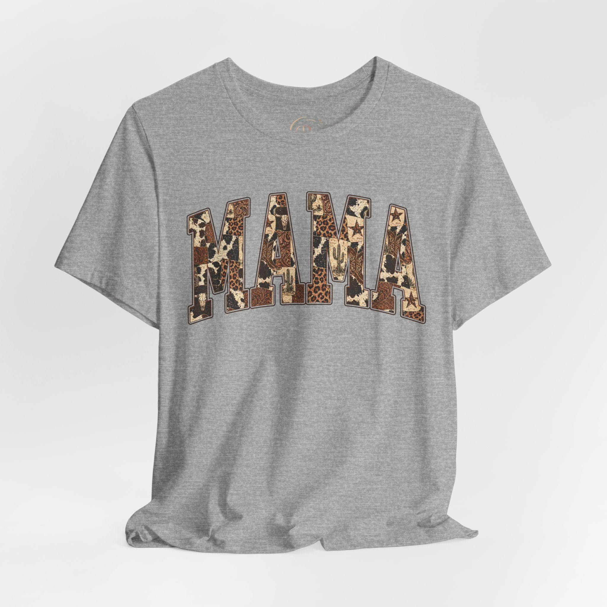 Mama T-Shirt mit Leo-Look und Sternen | Statement Shirt für Mütter