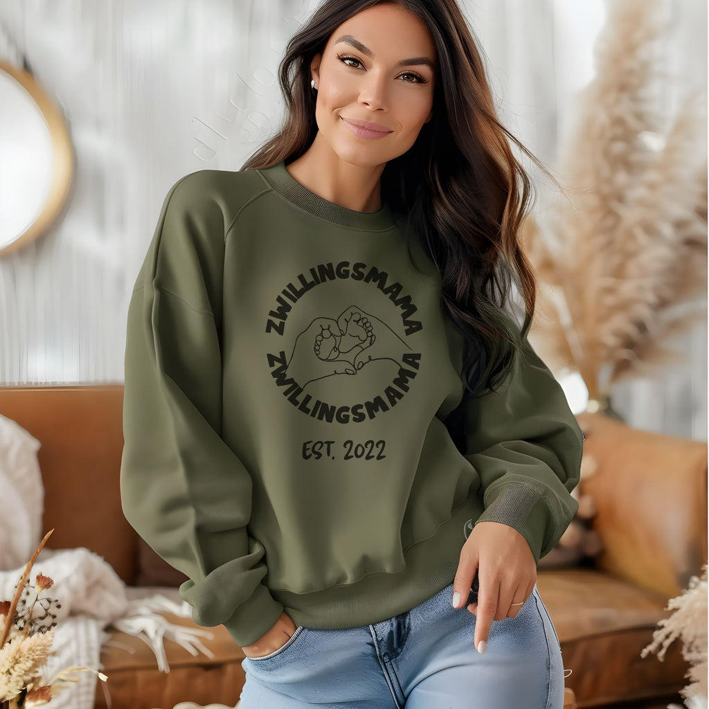 Zwillingsmama Sweater personalisiert, Unisex, Geschenk für Zwillingsmutter, Babyfüße Line Art, Est. Jahr Pullover, personalisierbar,